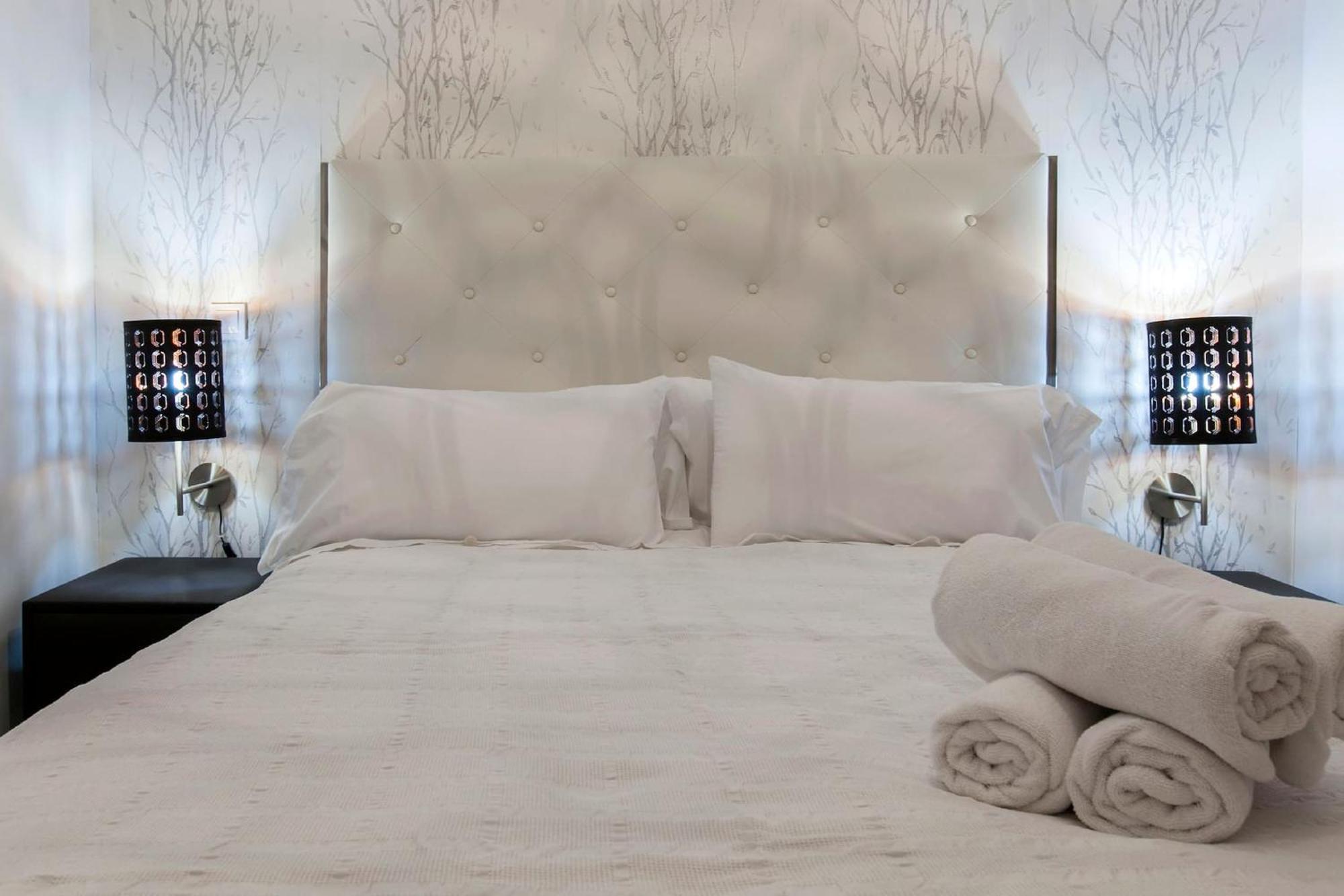 Apartamentos Day Madrid Callao Centro Gran Via Sol Malasana Ngoại thất bức ảnh