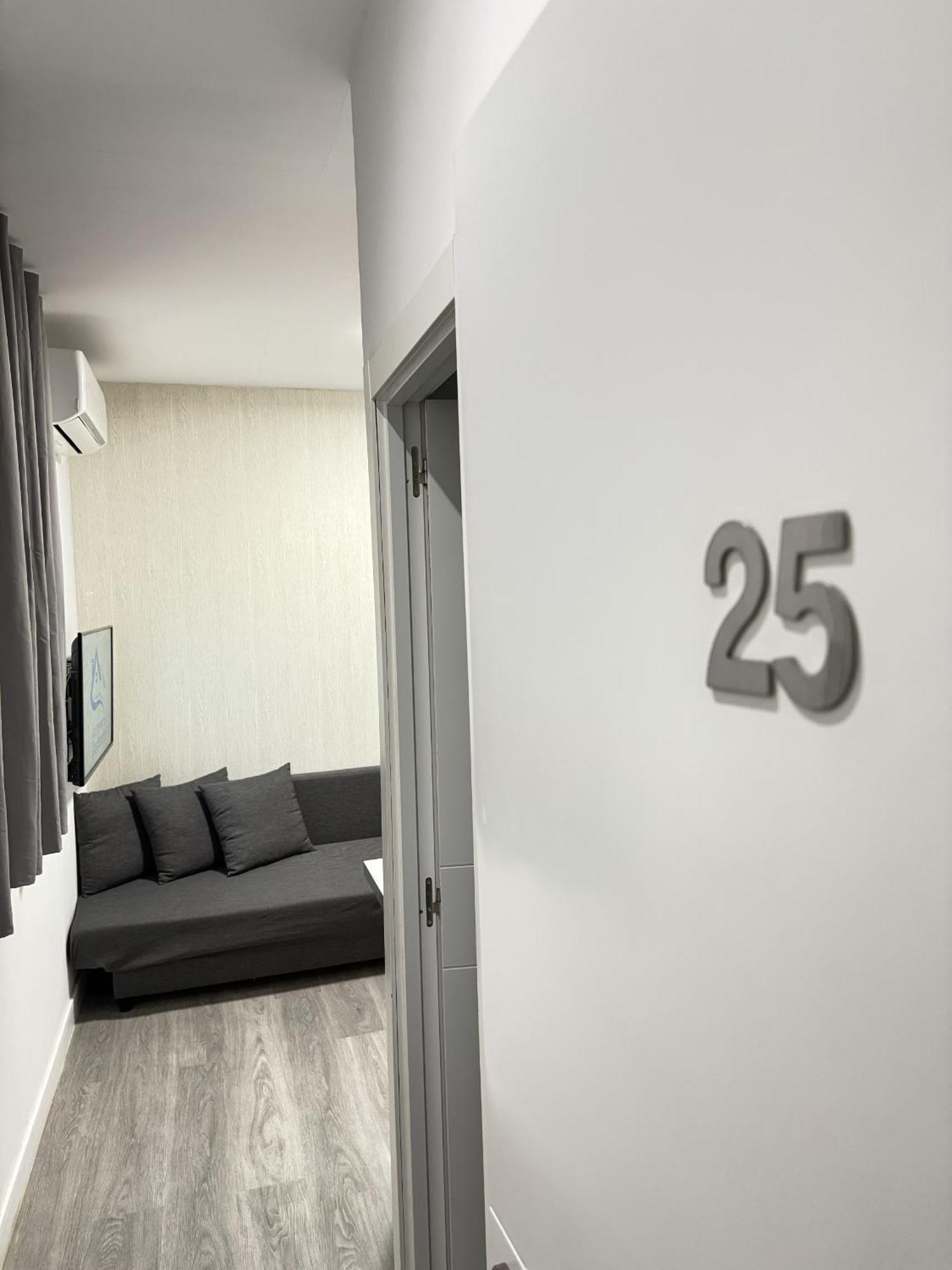 Apartamentos Day Madrid Callao Centro Gran Via Sol Malasana Ngoại thất bức ảnh